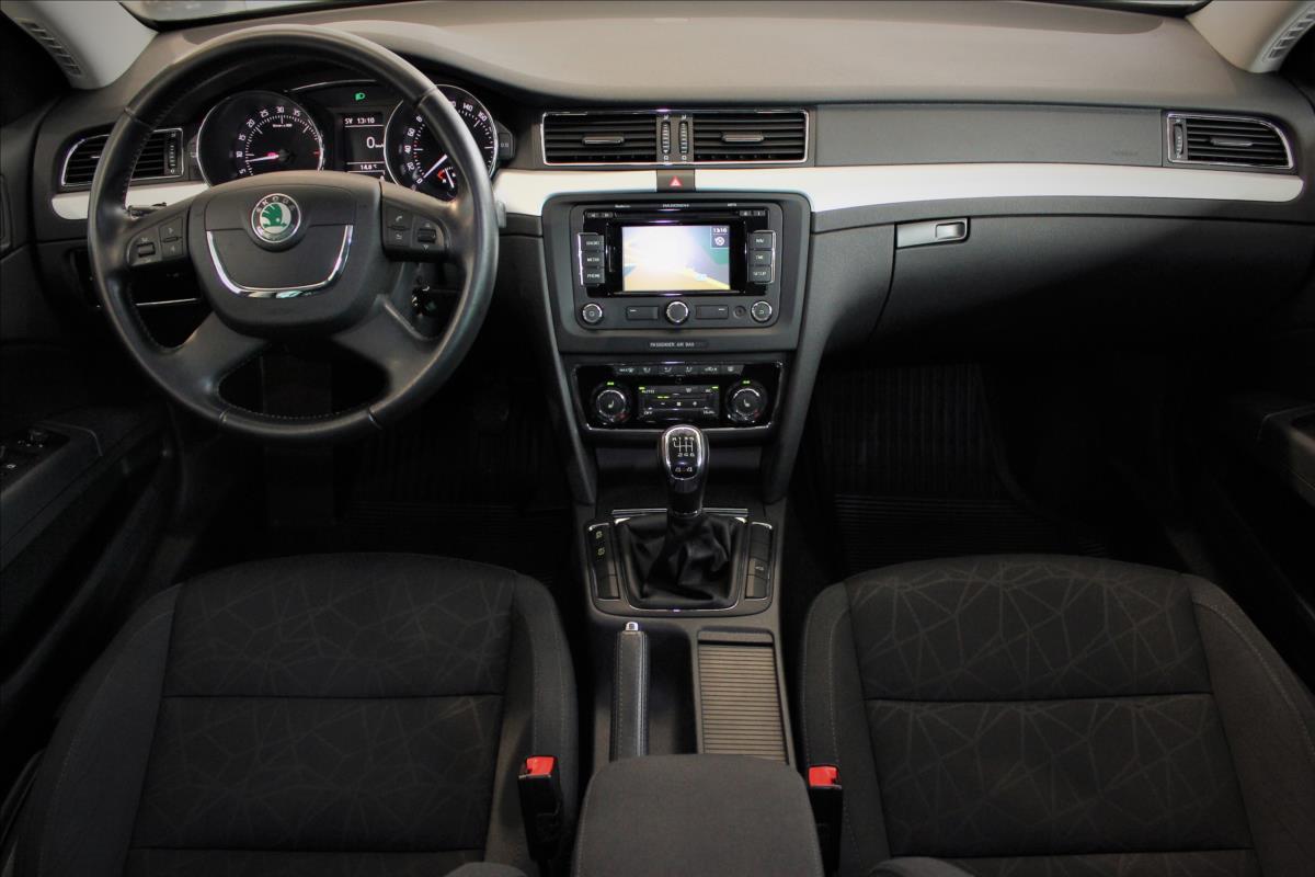 Škoda Superb