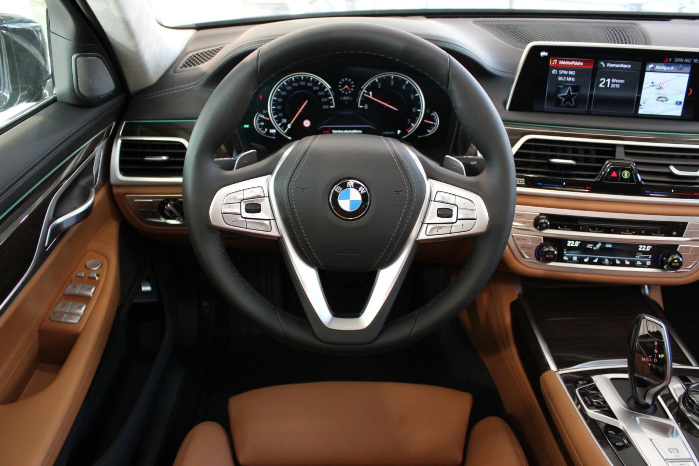 BMW Řada 7
