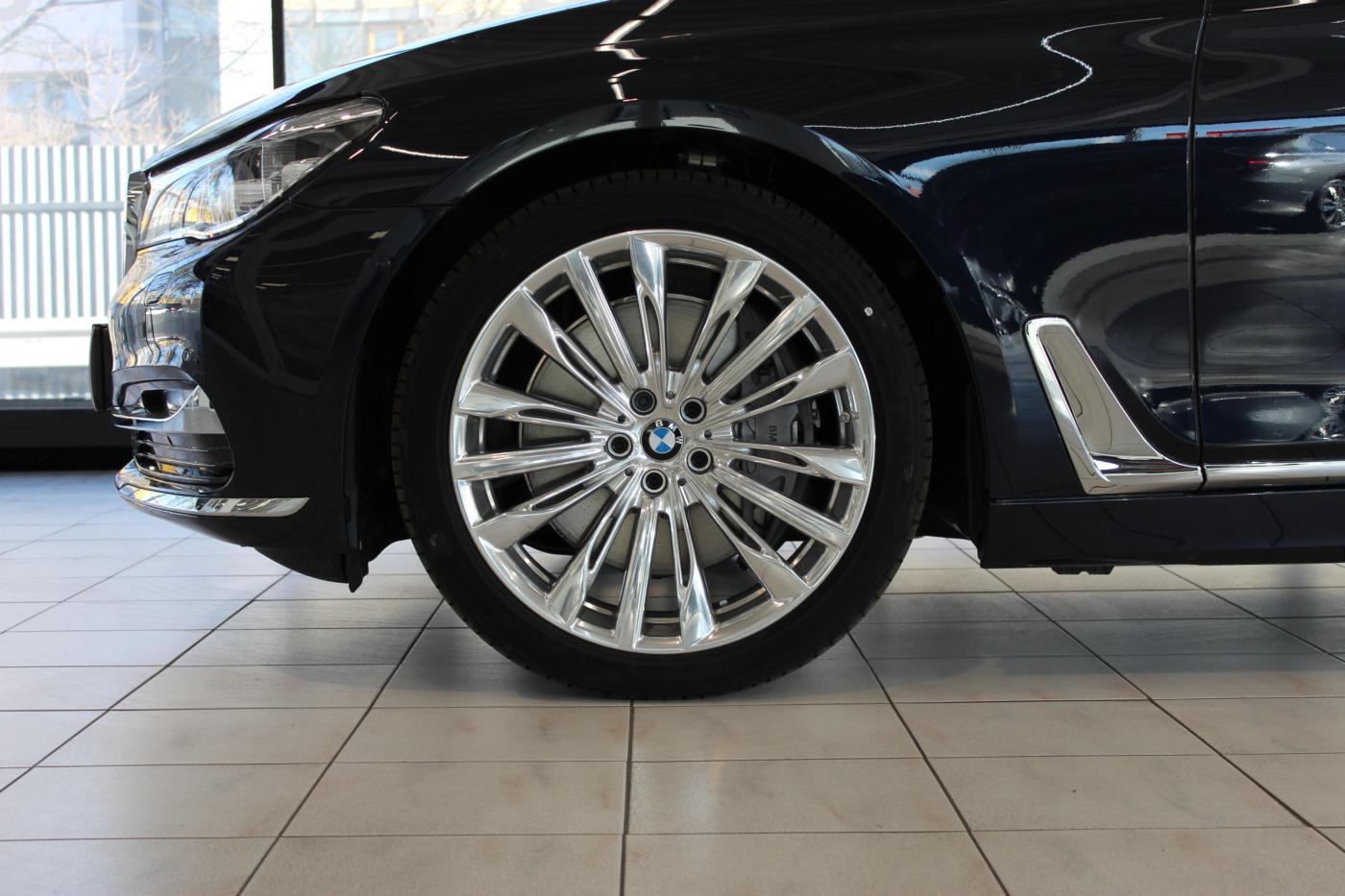BMW Řada 7