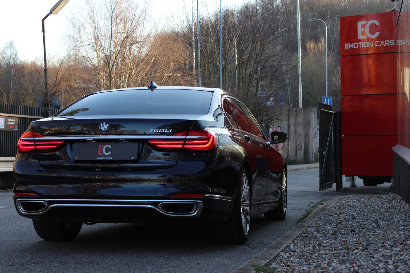 BMW Řada 7