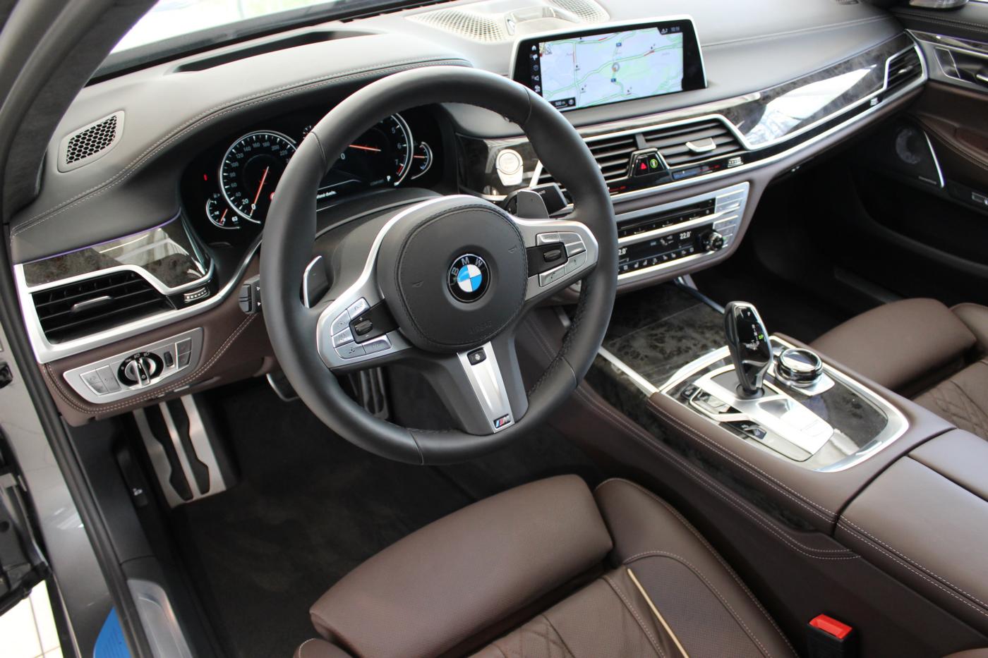 BMW Řada 7
