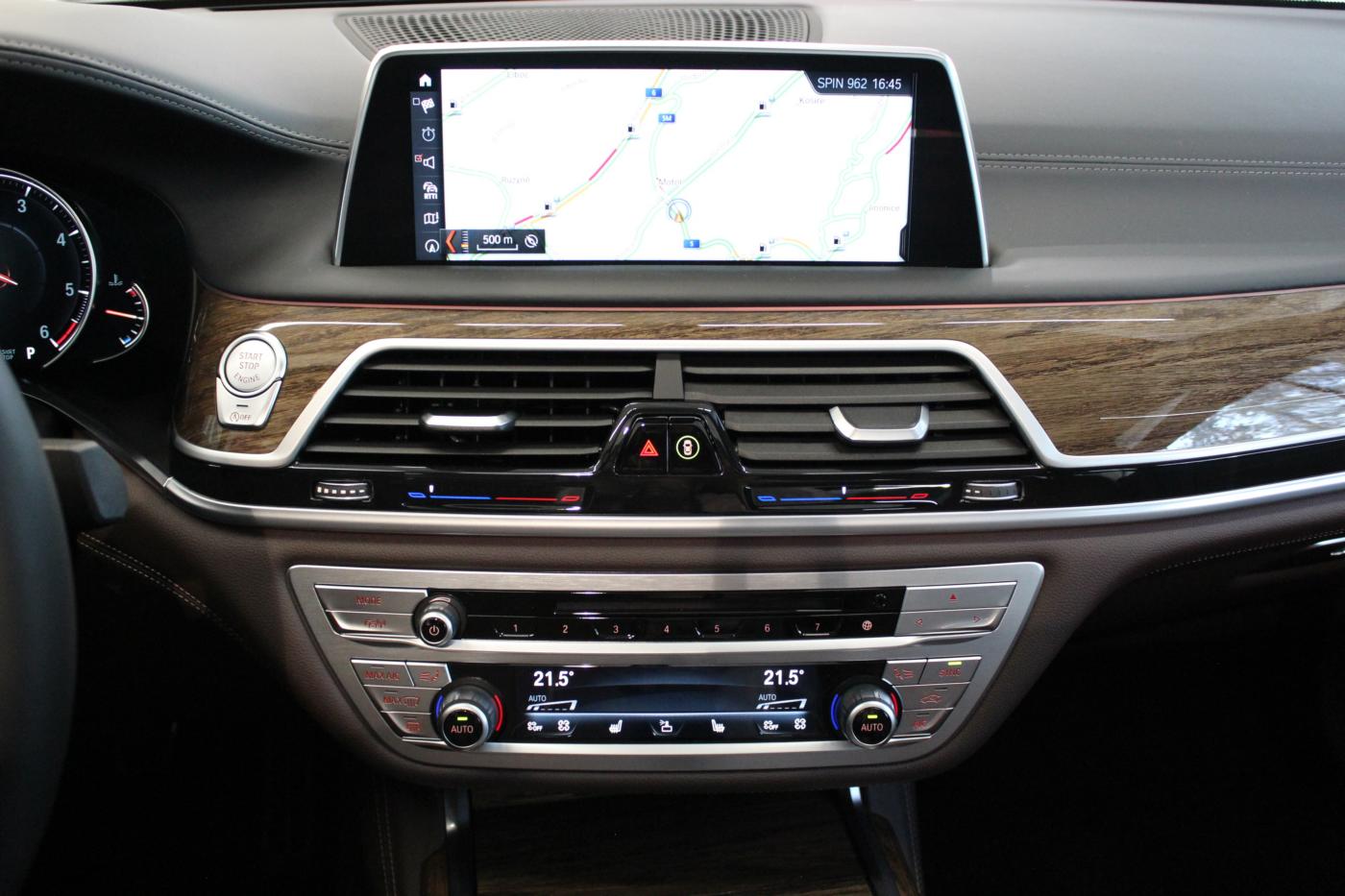 BMW Řada 7