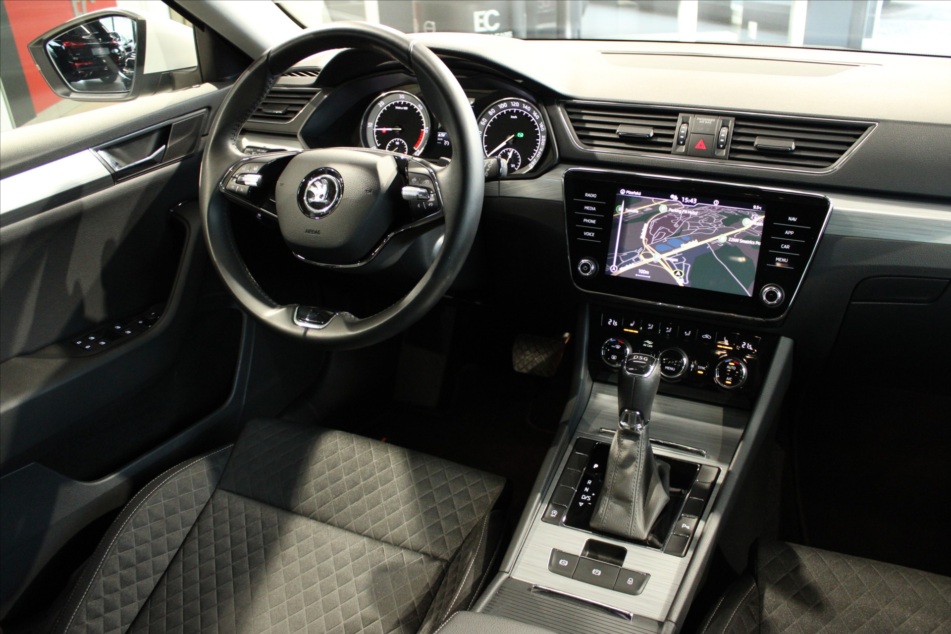 Škoda Superb