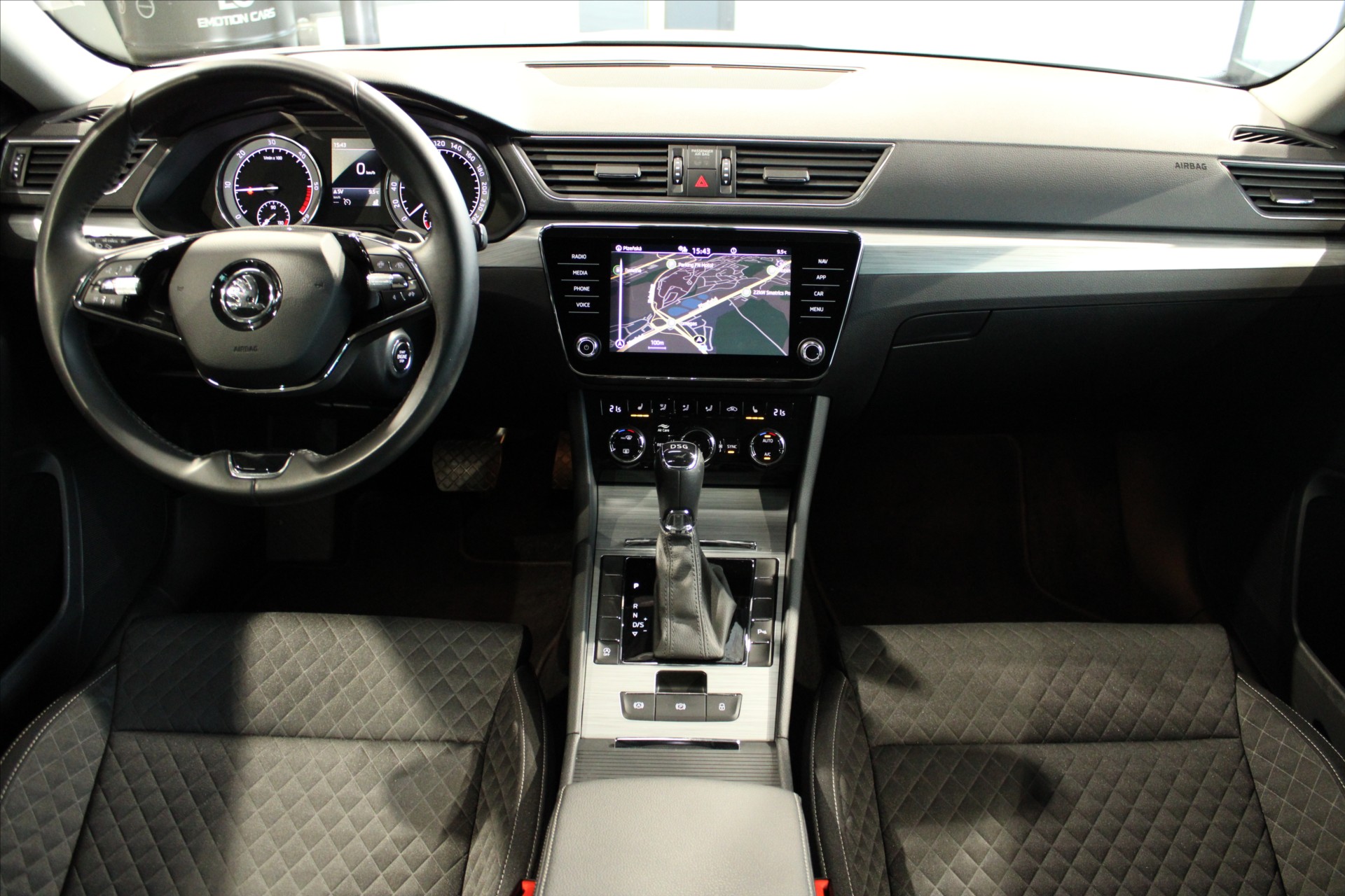 Škoda Superb